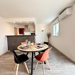 L\'Eclatant, Lumineux, Centre-Ville